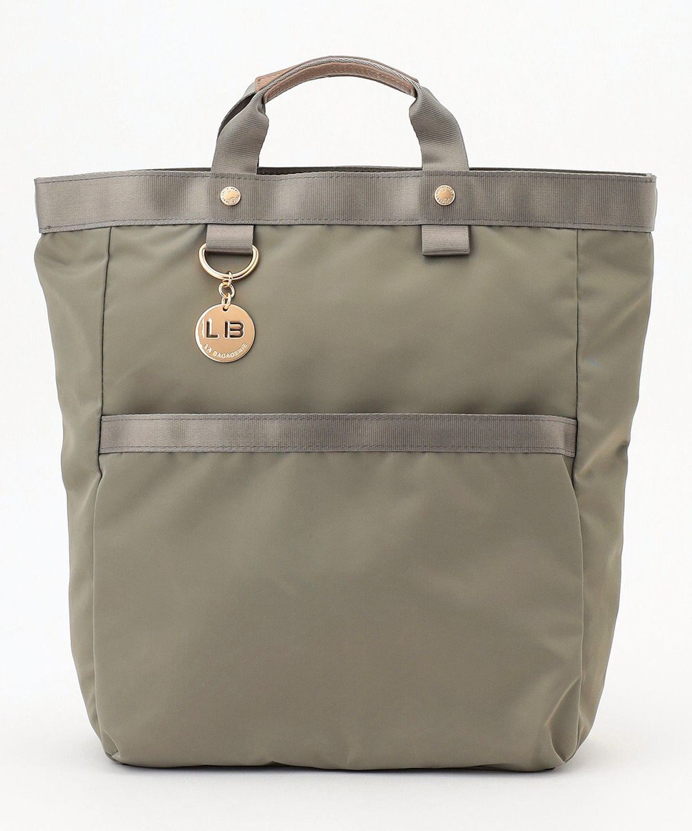 LA BAGAGERIE チャーム付き　ナイロンリュック 