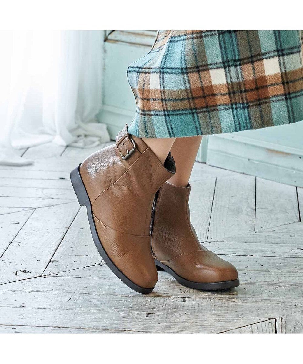 ing <ing>【WEB限定】ベルトデザインショートブーツ 