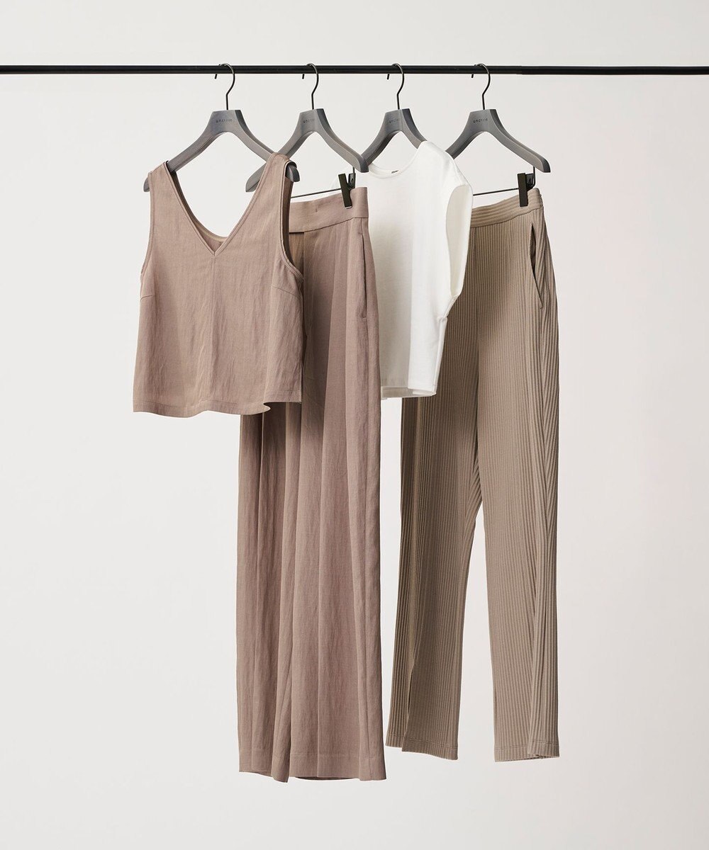 uncrave ドレープツイル Vネックトップス 