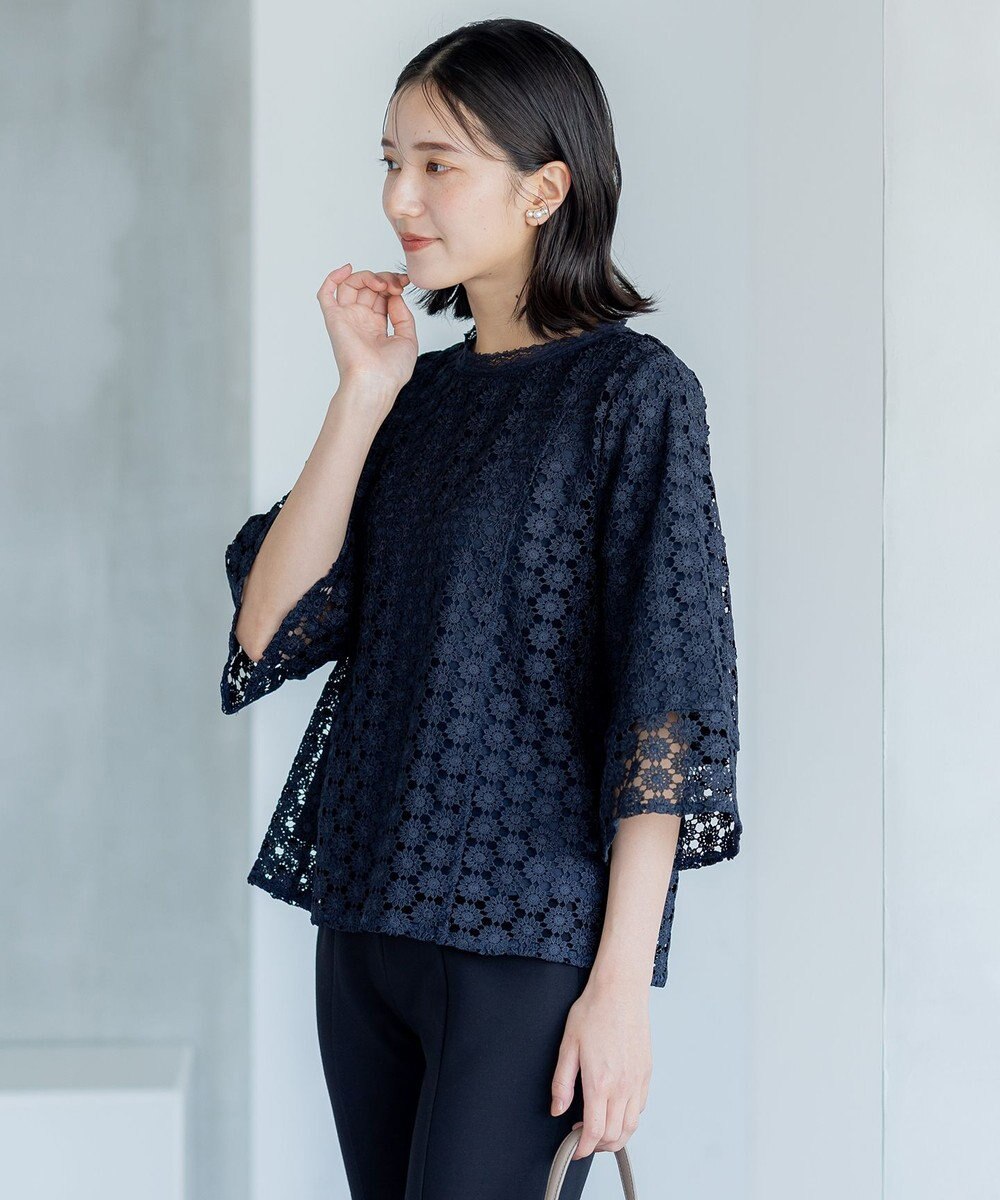 組曲 S 【WEB限定】フラワーレース袖フレア ブラウス 