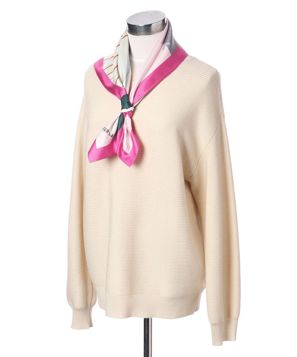 MOONBAT FURLA シルク100% 幾何柄 スクエアスカーフ 