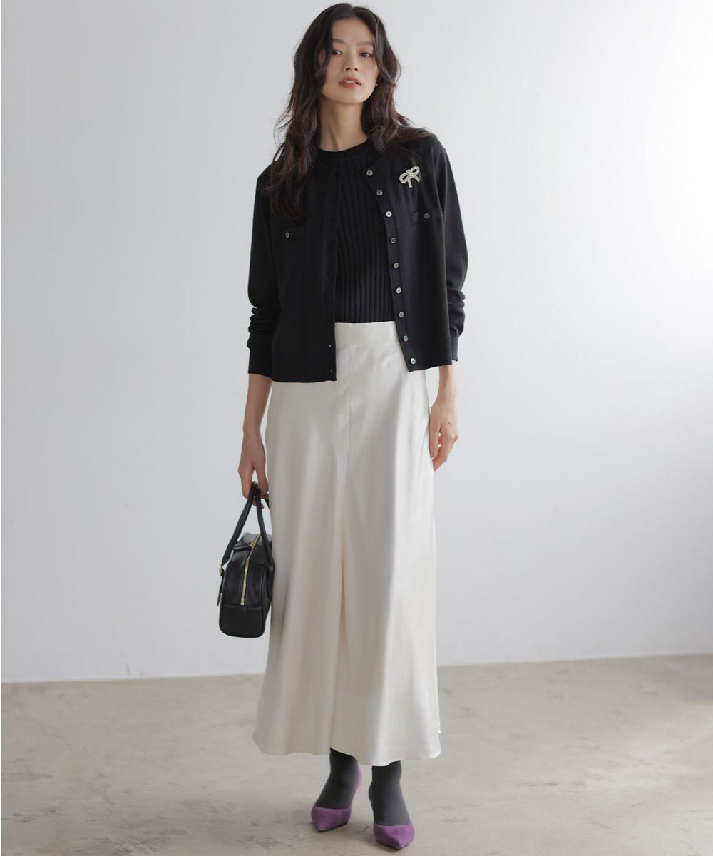 組曲 【WEB限定】サテンナロー スカート 