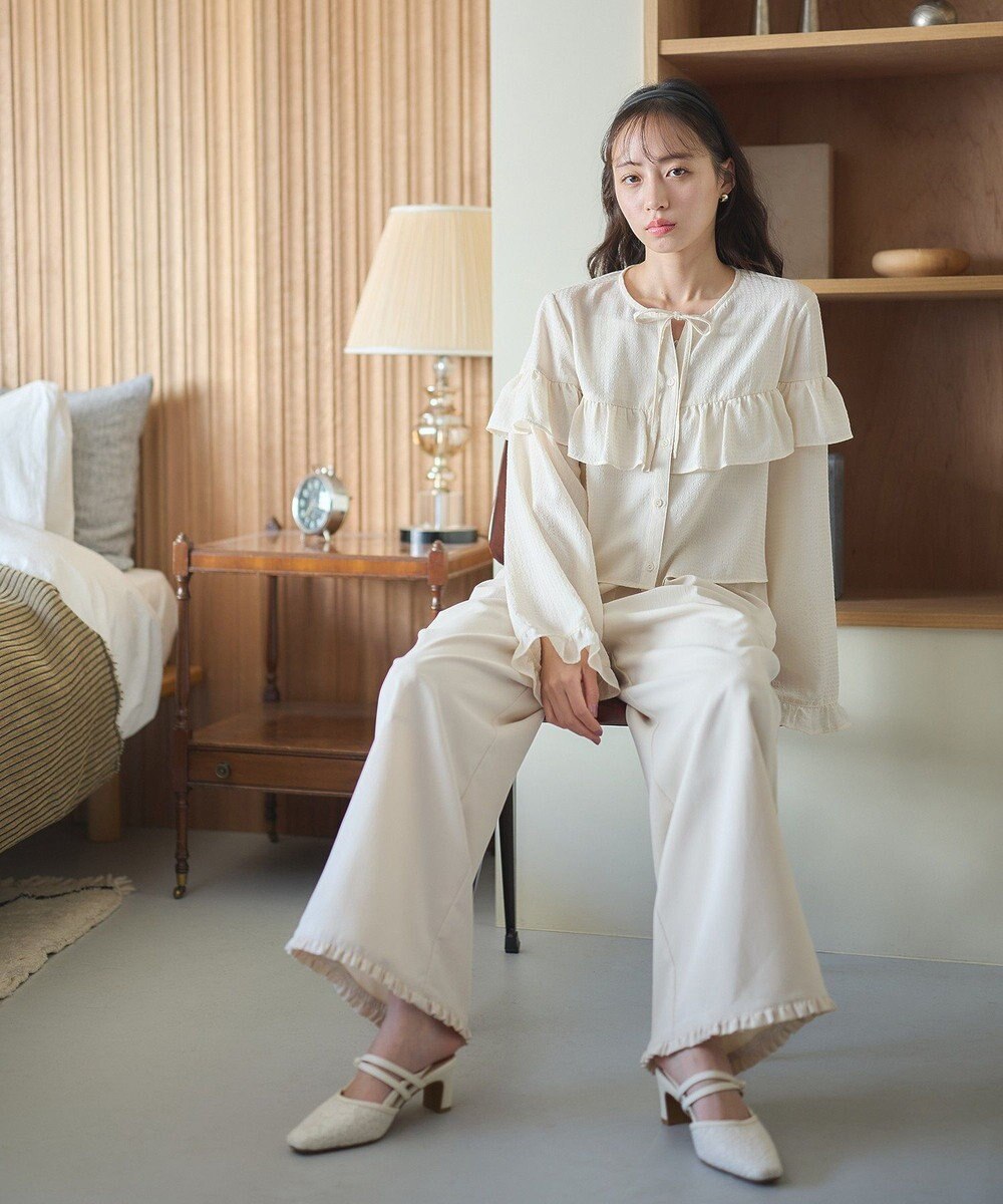 earth music&ecology ミニフリルフロントジップロンパース 