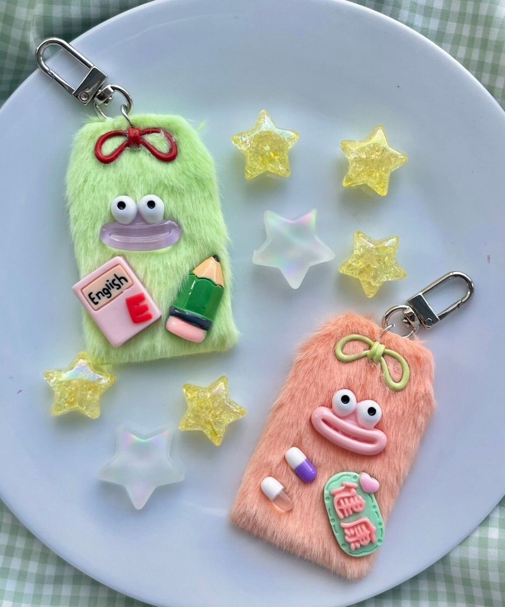 WEGO ミニラッキーチャームモンスターぬいぐるみキーホルダー 