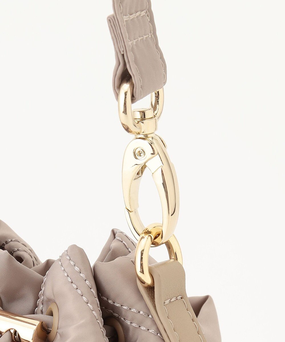 23区 キルティングミニ ショルダー バッグ 