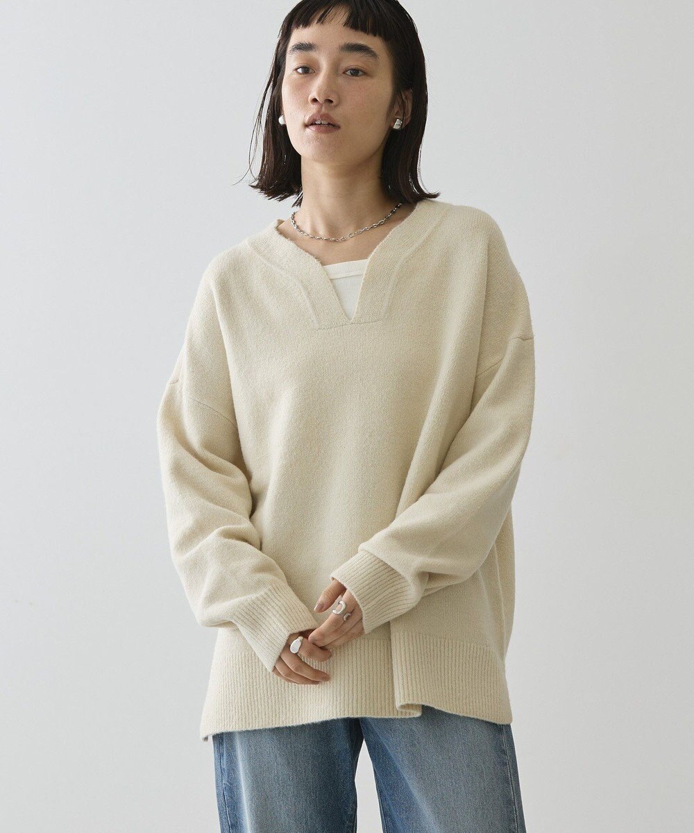 AMERICAN HOLIC カーブネックニットプルオーバー 