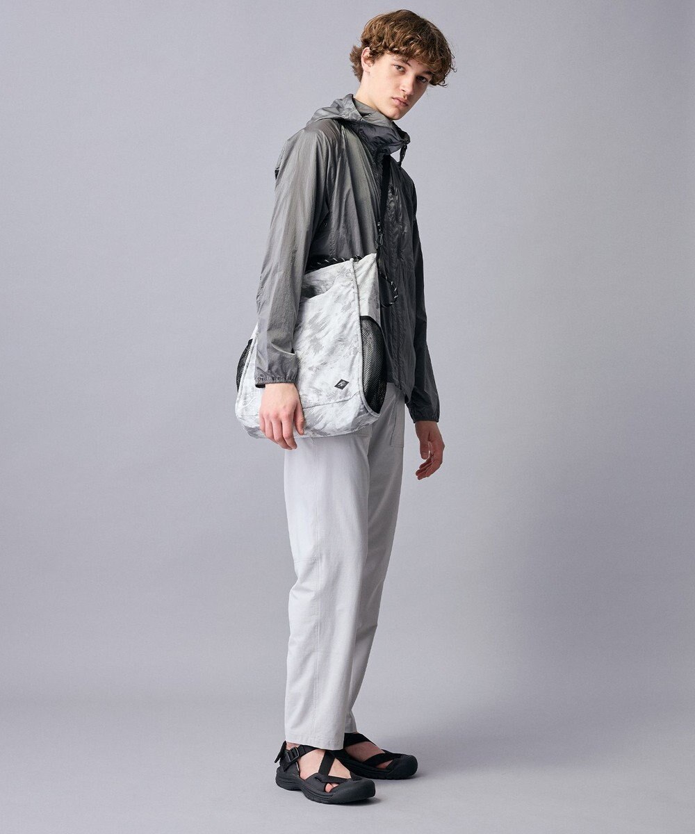 JOSEPH ABBOUD MOUNTAIN 【軽量/ECO撥水/ポケッタブル】エンボスプリント トートバッグ 