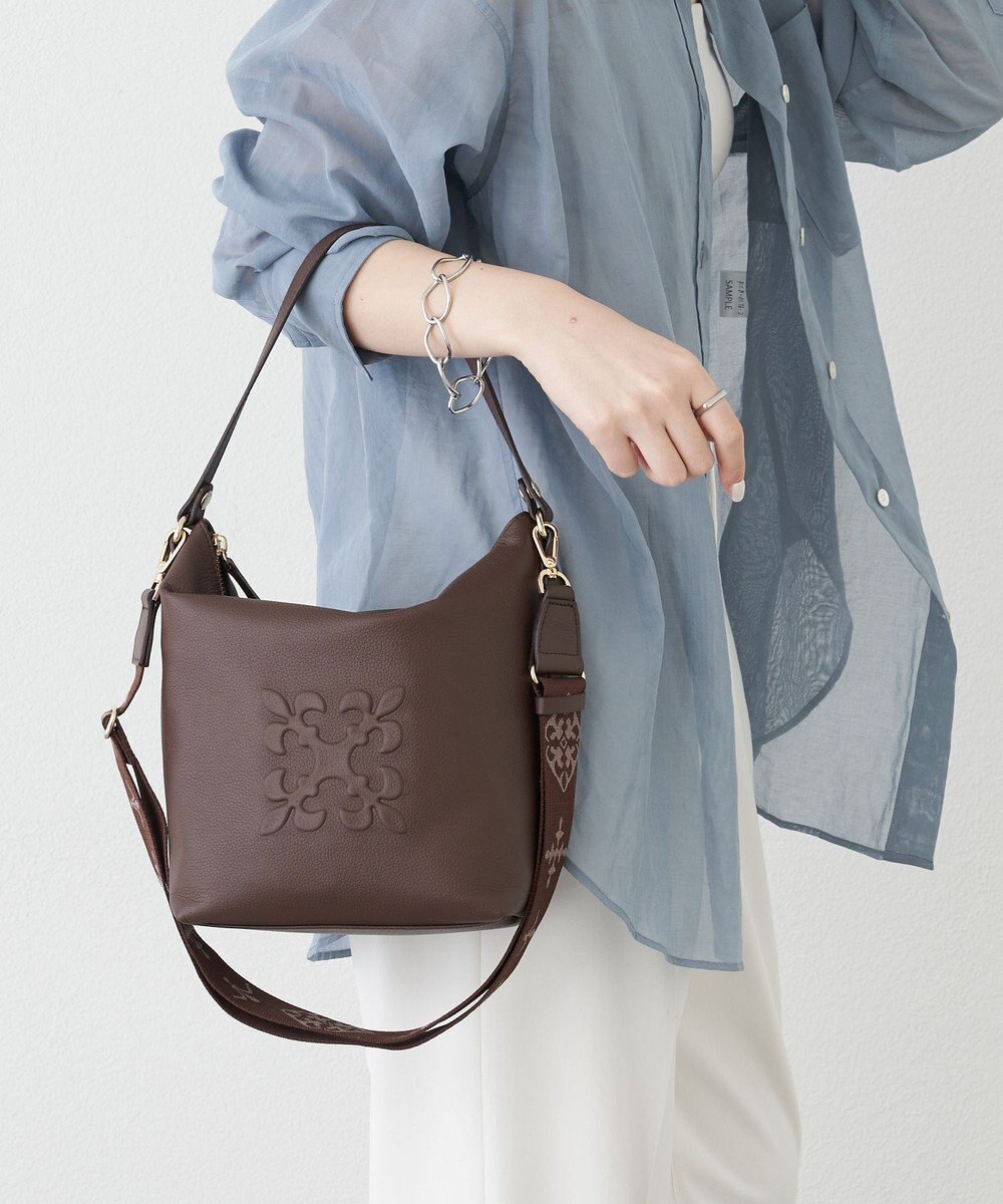 russet 《WEB限定》スタンダードミニショルダーバッグ <エンボスモノグラム>(CE-1718-WEB) 