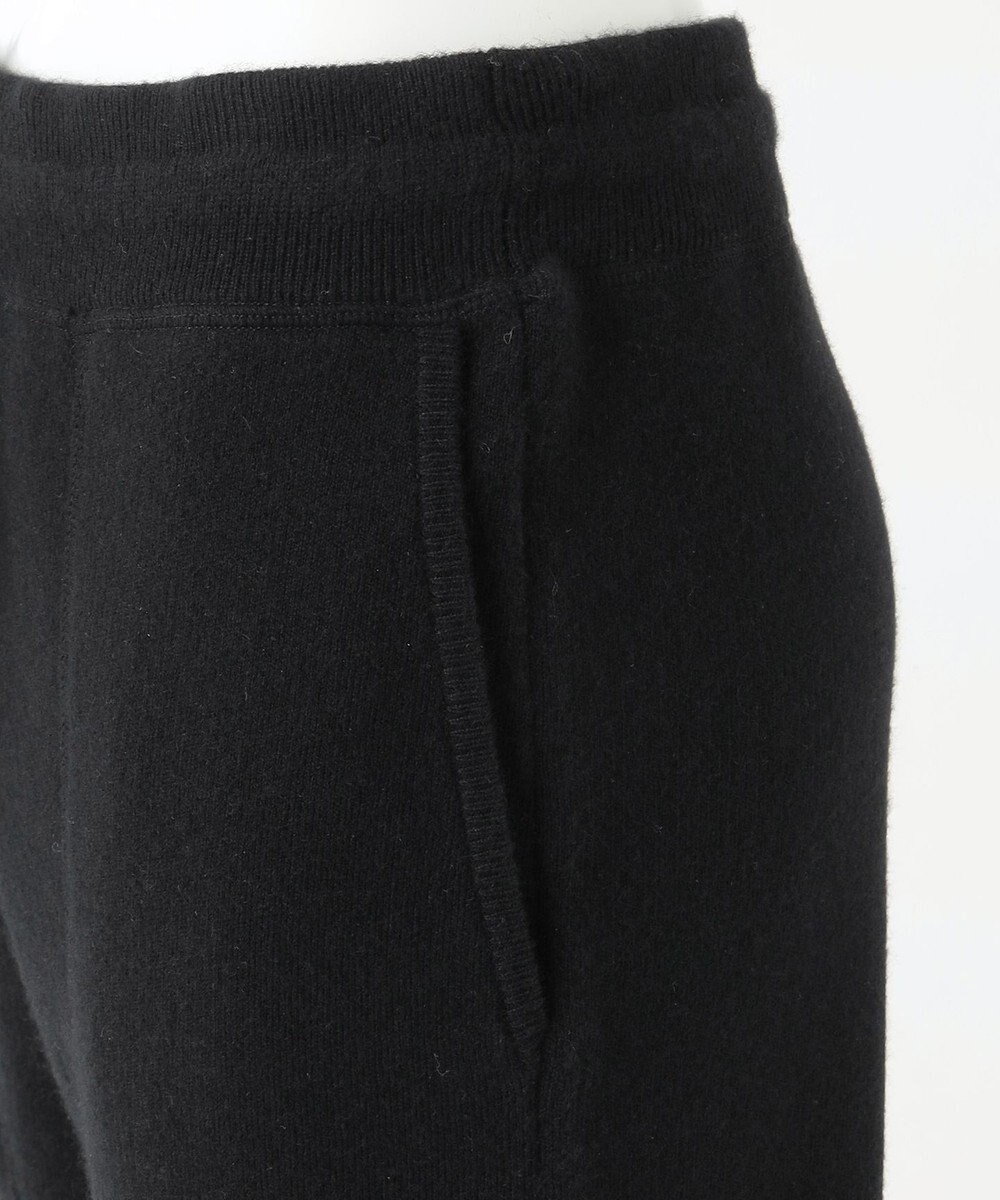 23区 【R(アール)】ウールカシミヤ ニットパンツ 