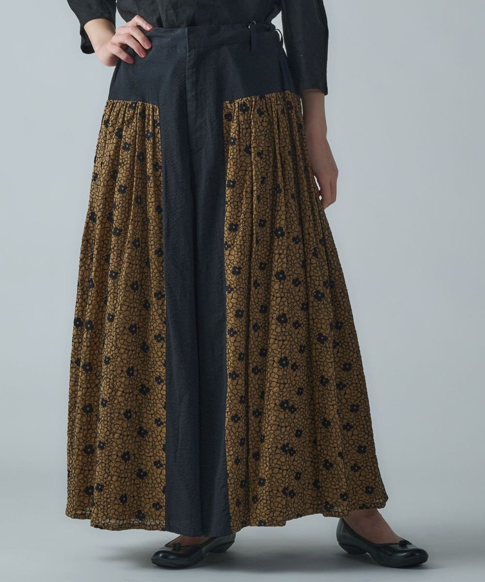 muuc 【手刺繍のような刺繍が美しい】ハイドランジア 切り替えパンツ 