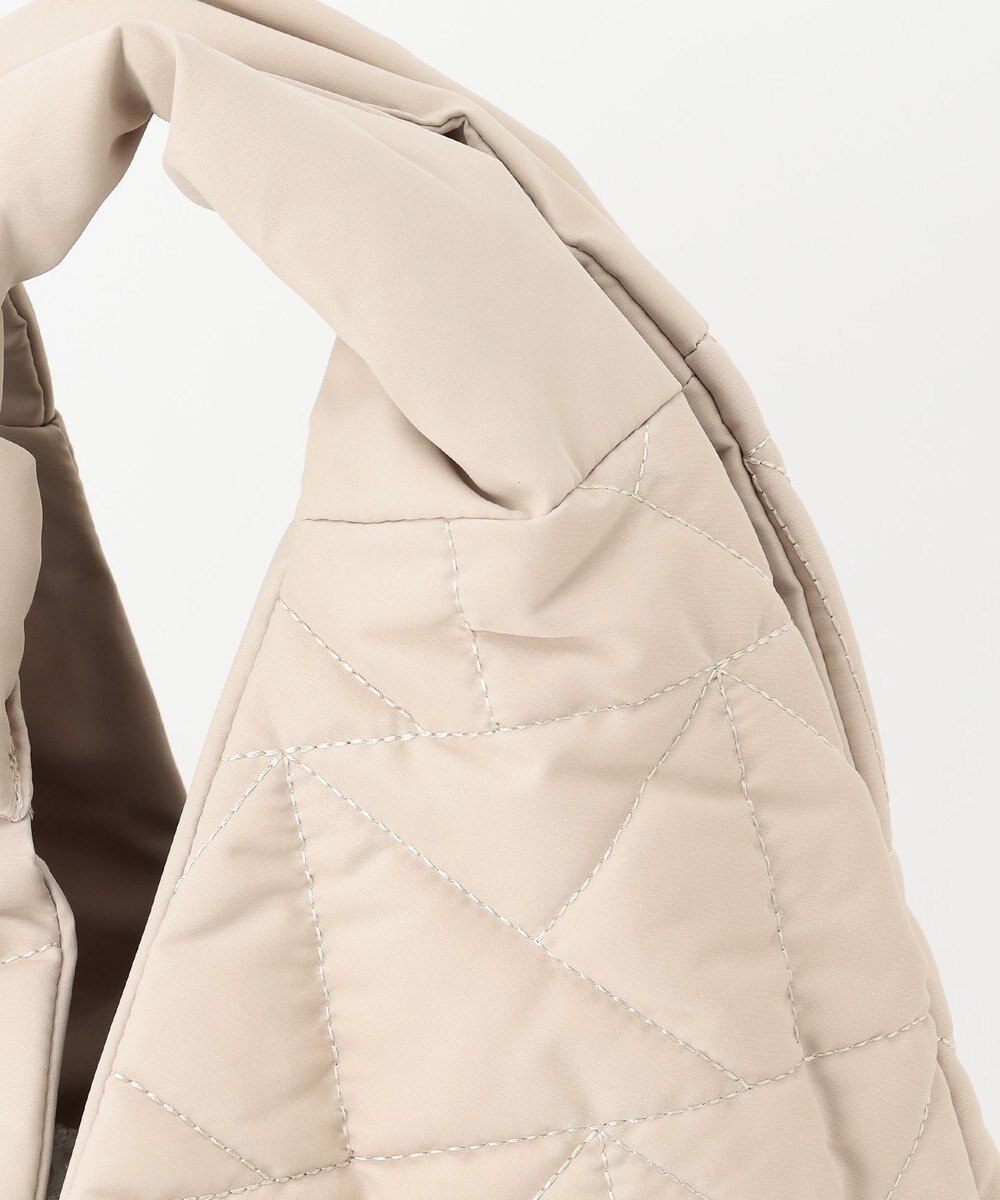 LA BAGAGERIE 【maison vert】 【超軽量！】キルティングトライアングルトートバッグ 