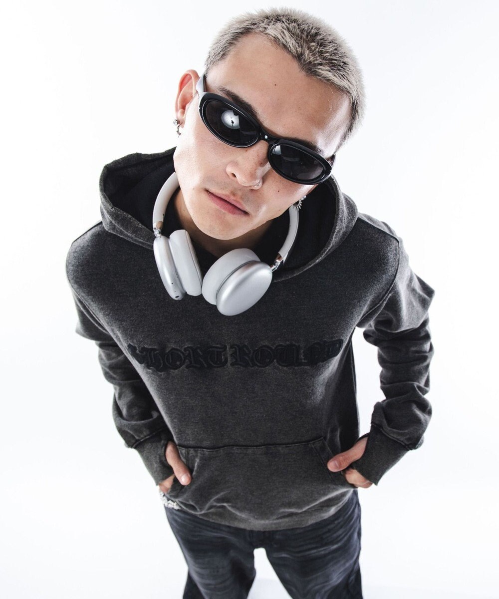 WEGO 【ユニセックス着用ITEM】コンパクトフィットロゴプルパーカー 