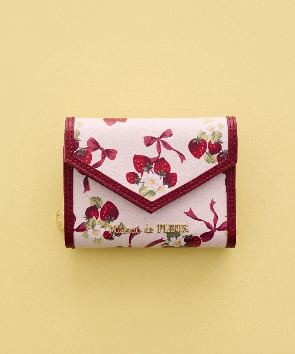 Maison de FLEUR いちご柄ウォレット 