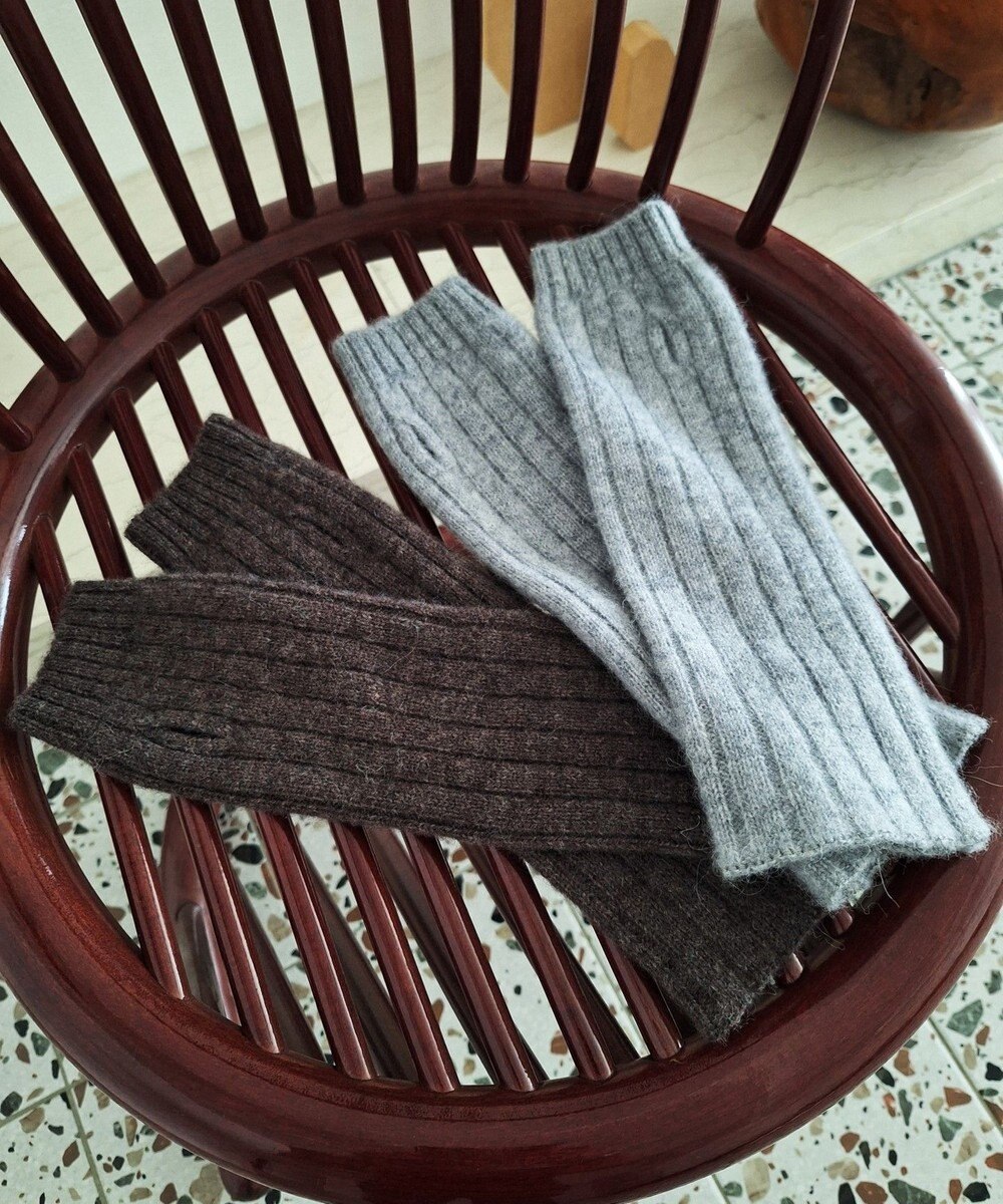 TOQUE 〈大草直子さんアドバイザー〉ベビーアルパカ×ウール縮絨ニットアームウォーマー 