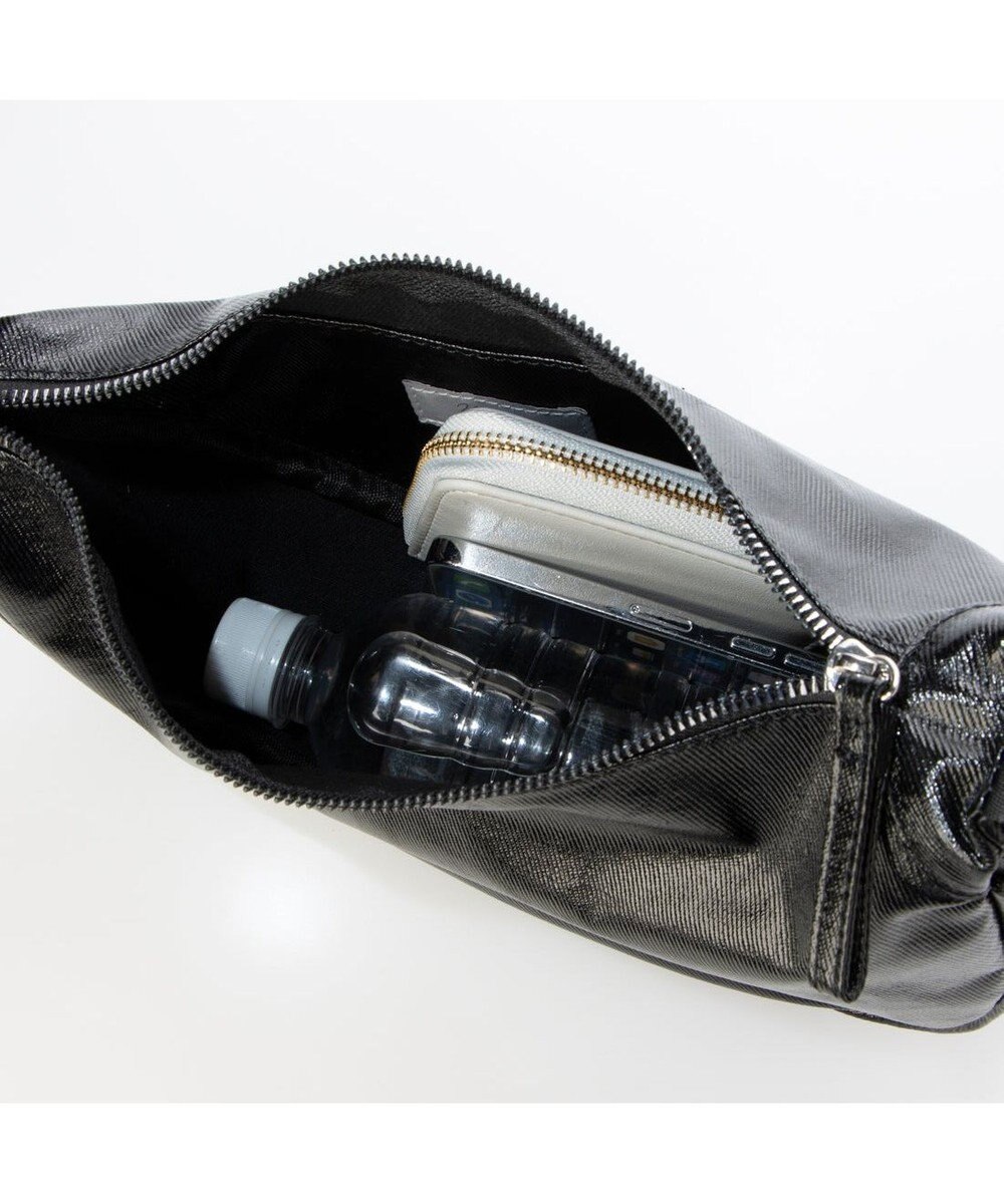 UNBILLION カシュカシュ cachecache / アシンメトリーメタリックショルダーバッグ 