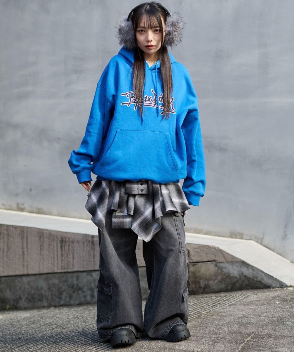 WEGO 【ユニセックス着用ITEM/SMLサイズ展開】グラフィックロゴプルパーカー 