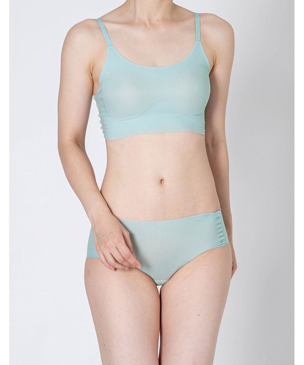 WACOAL 【GOCOCi ゴコチ】 ノンワイヤーブラ ハーフトップ ベタつきにくく乾きやすい 通気性がよい 立体的なバストシルエット ブラトップ レディース CGG271 /ワコール 