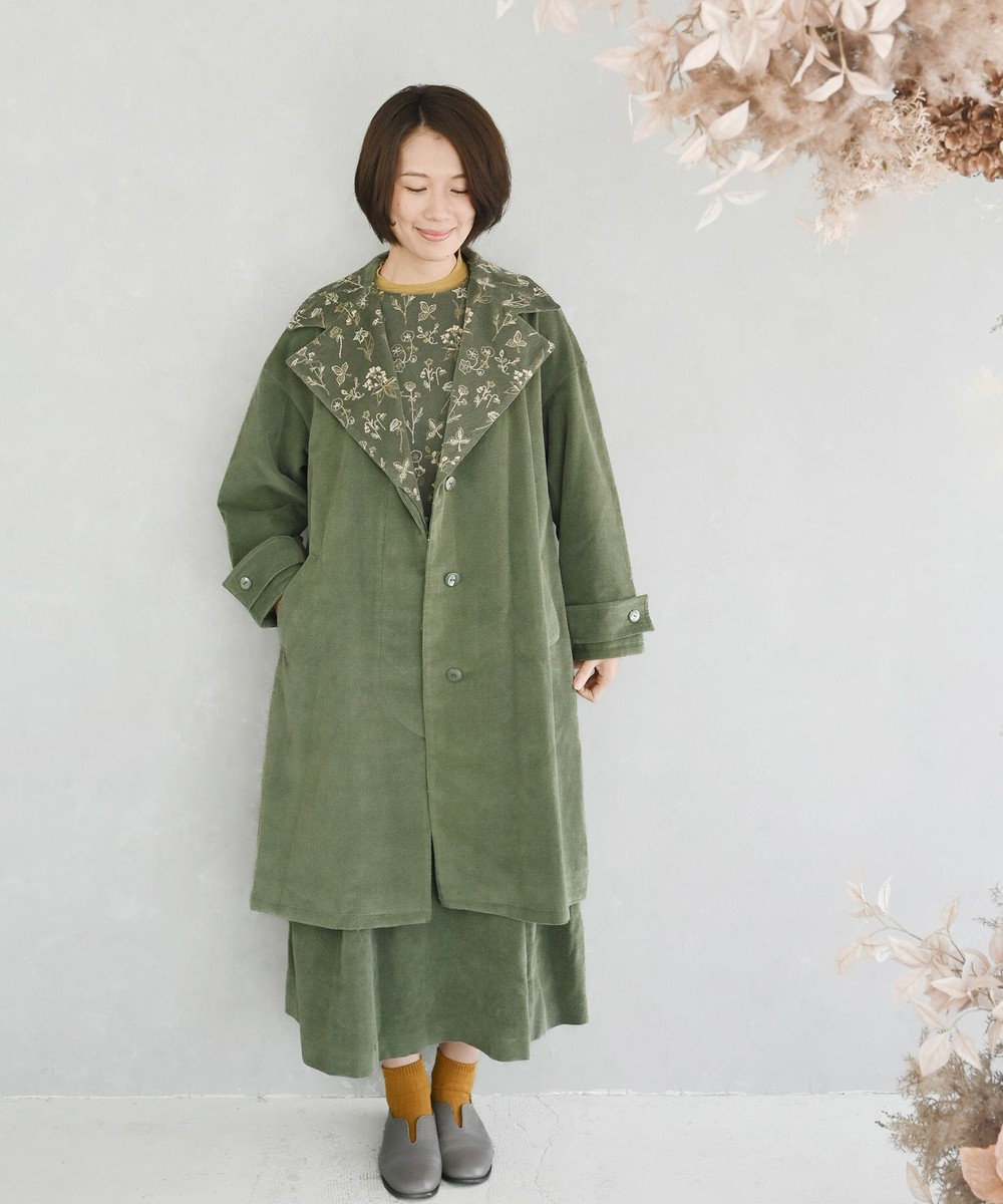 muuc 〈遠州織物の工場で織られた上質なコットンコーデュロイ生地〉花刺繍コート（セットアップ可能） グリーン