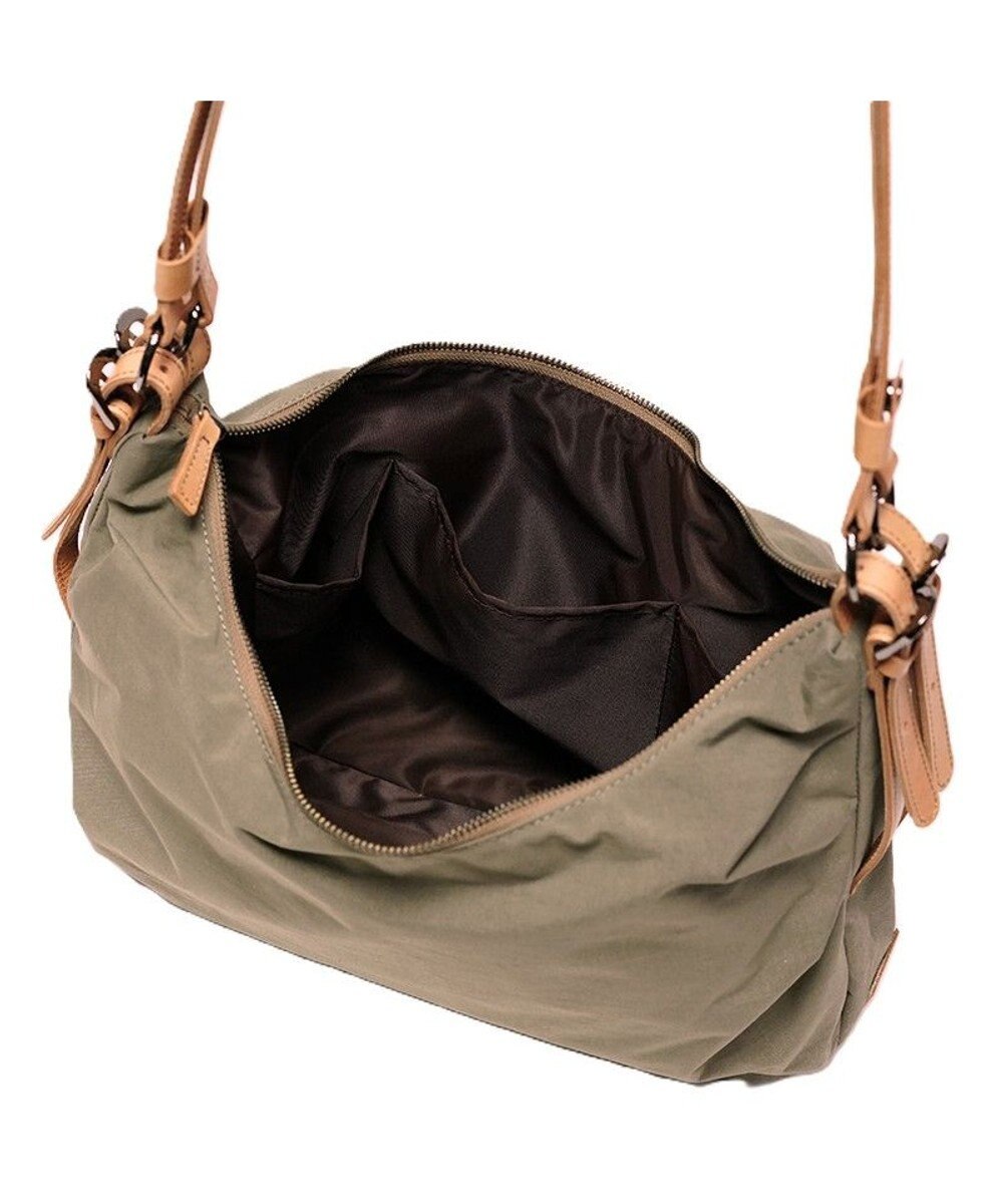 Regalo Felice 【A4サイズ対応 / たっぷり大容量】ショルダー中 / REGALO 