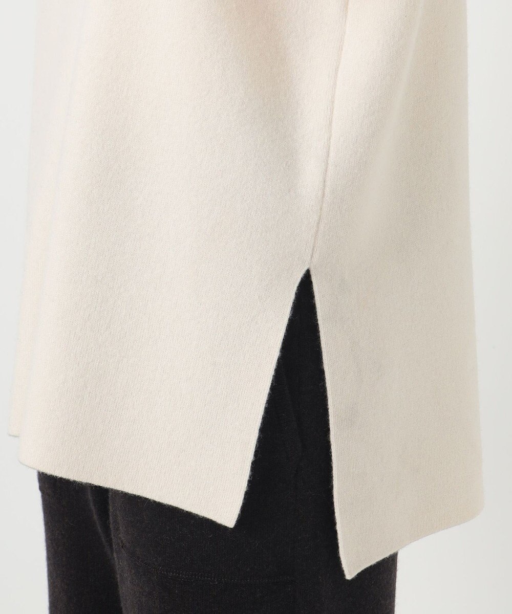 23区 【R(アール)】カシミヤブレンド Vネックニット 