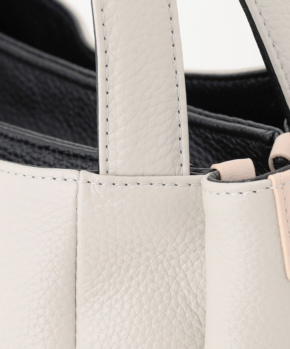 Y'SACCS シュリンクレザートート Sサイズ 