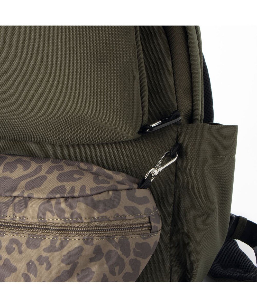 Y'SACCS 【イザック×MUMU】コーデュラエコメイド　マルチウェイバックパック 