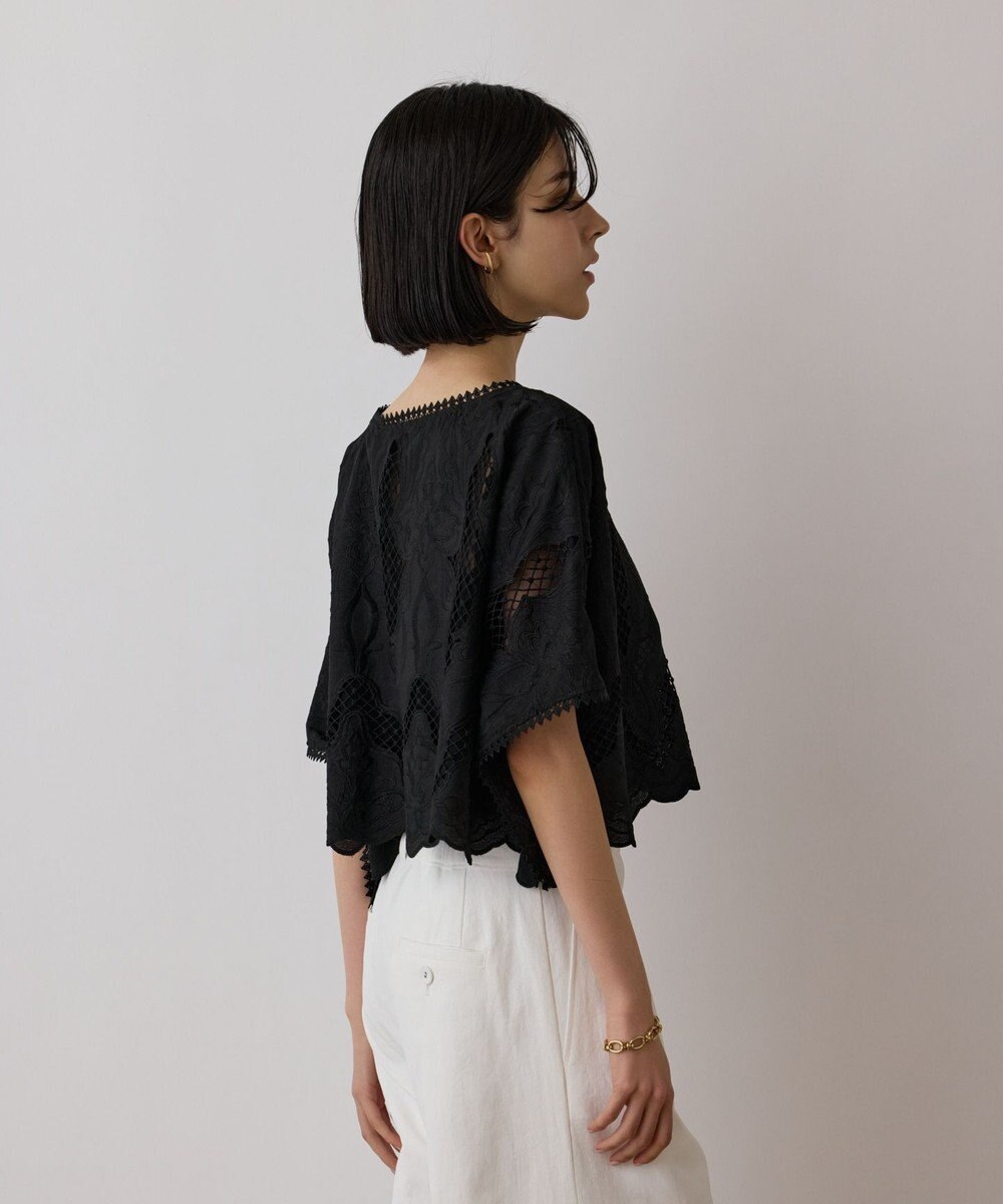 GRACE CONTINENTAL 刺繍ポンチョトップ 