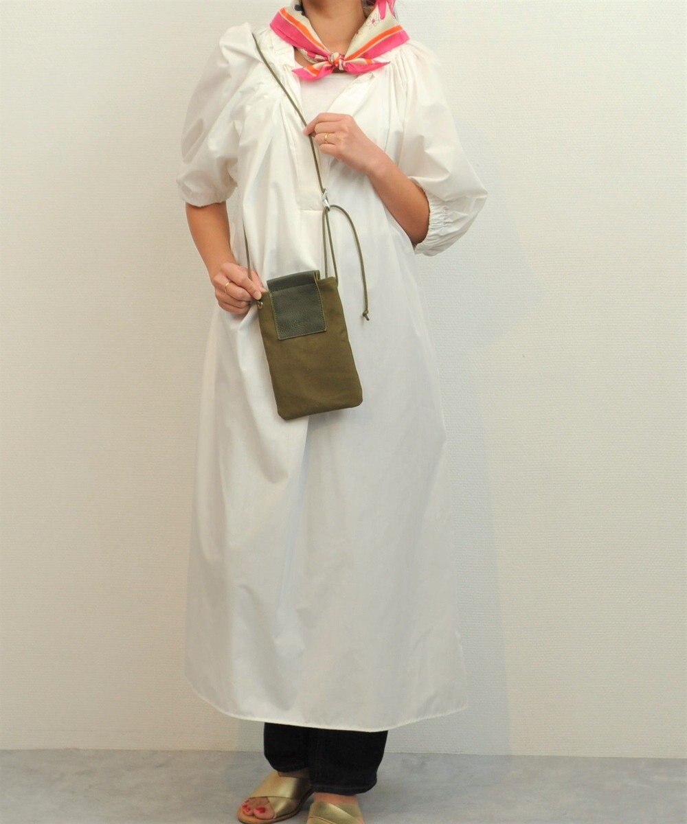 UNBILLION Otias 8号キャンバスシュリンクレザースマホショルダー 