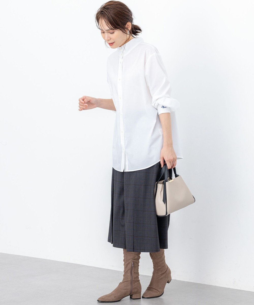 組曲 S 【加藤ローサさん着用 / 前後着用可】コットンタッチシャーティング刺繍入り ブラウス 