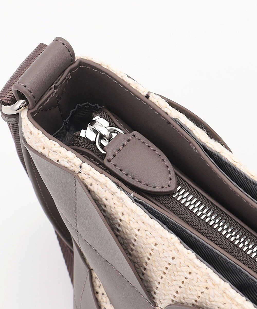 Y'SACCS サークルパッチショルダーバッグ 