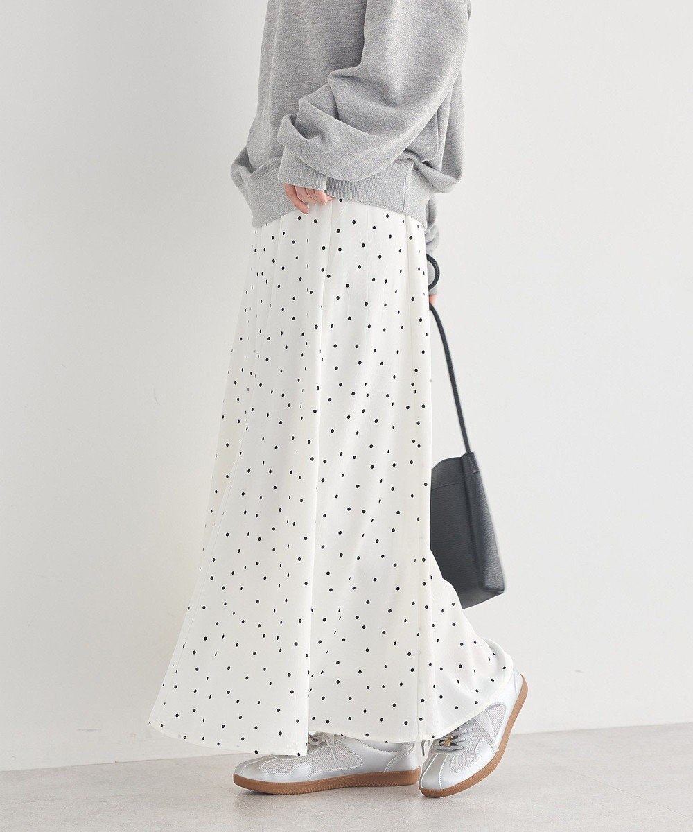 earth music&ecology サテンフレアスカート 