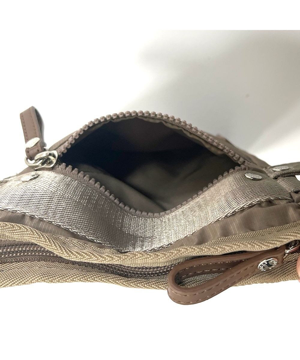 Y'SACCS テープデザインポシェット 