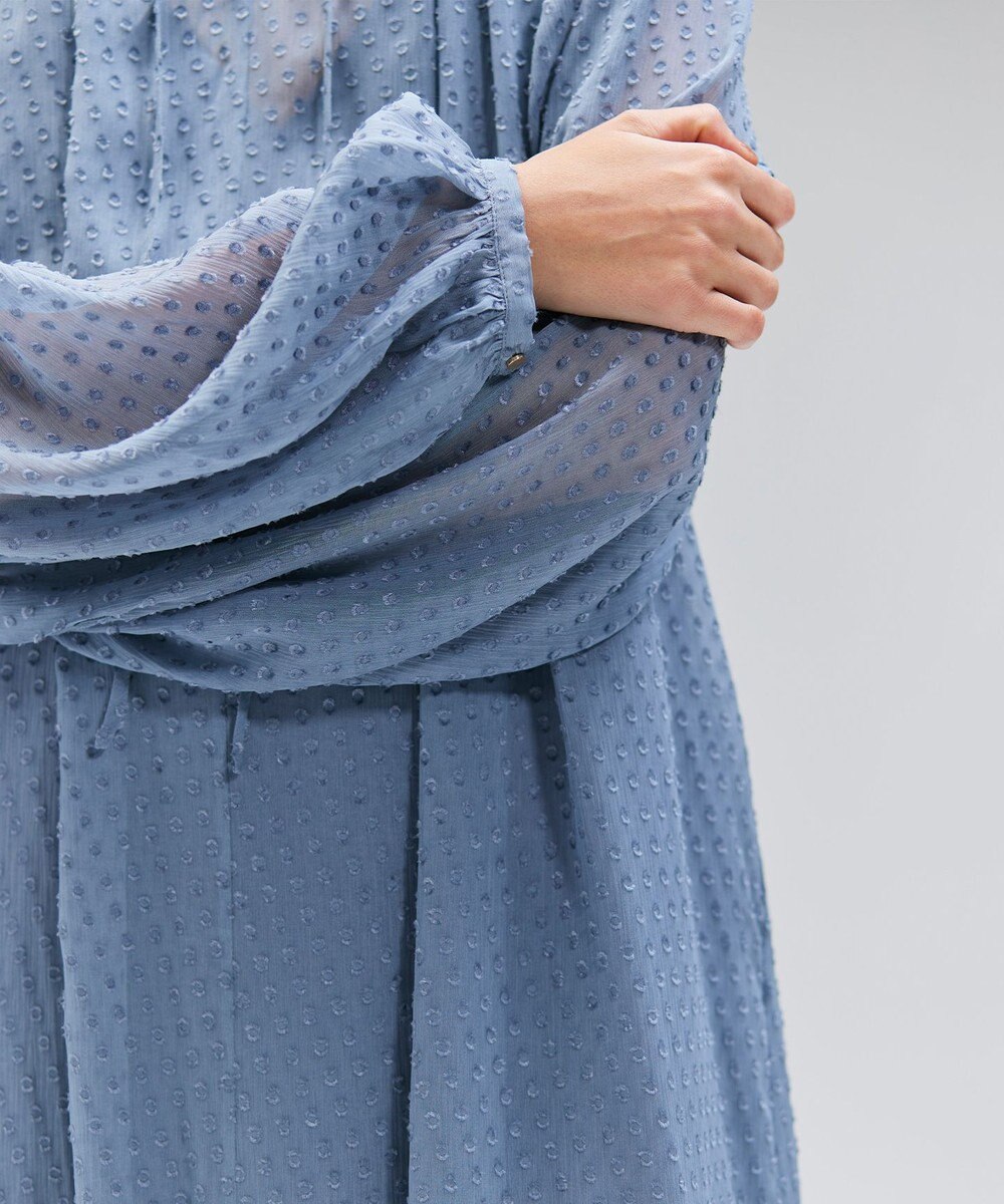 BEIGE， CALLERRY / シルク混ドットギャザーワンピース 