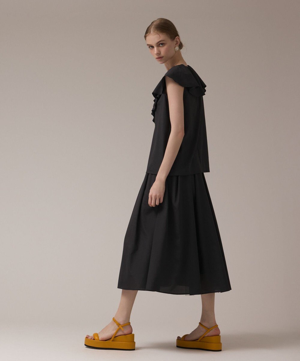 GRACE CONTINENTAL フリルカラートップ 