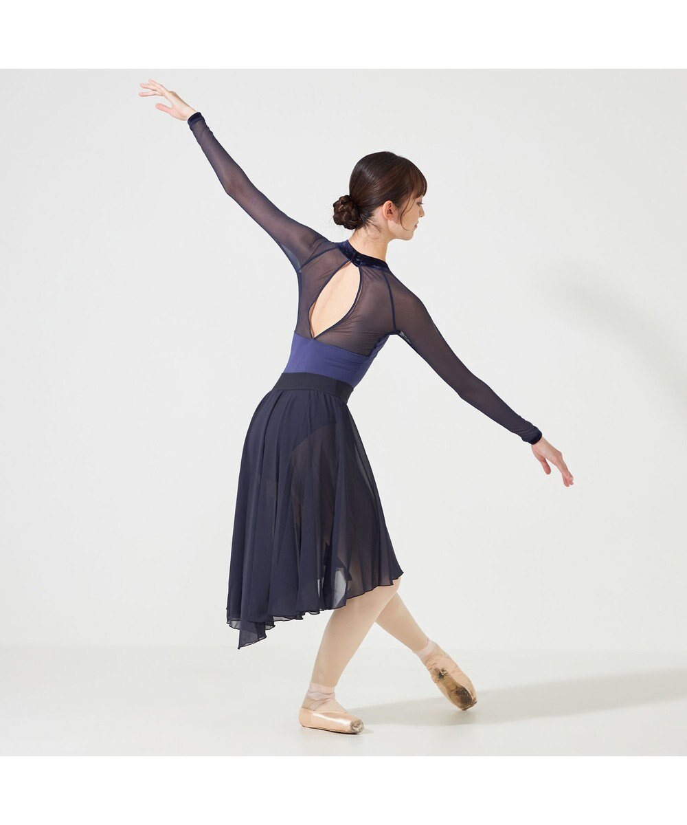 Chacott ◎【Nela ライン】ロングスリーブレオタード 