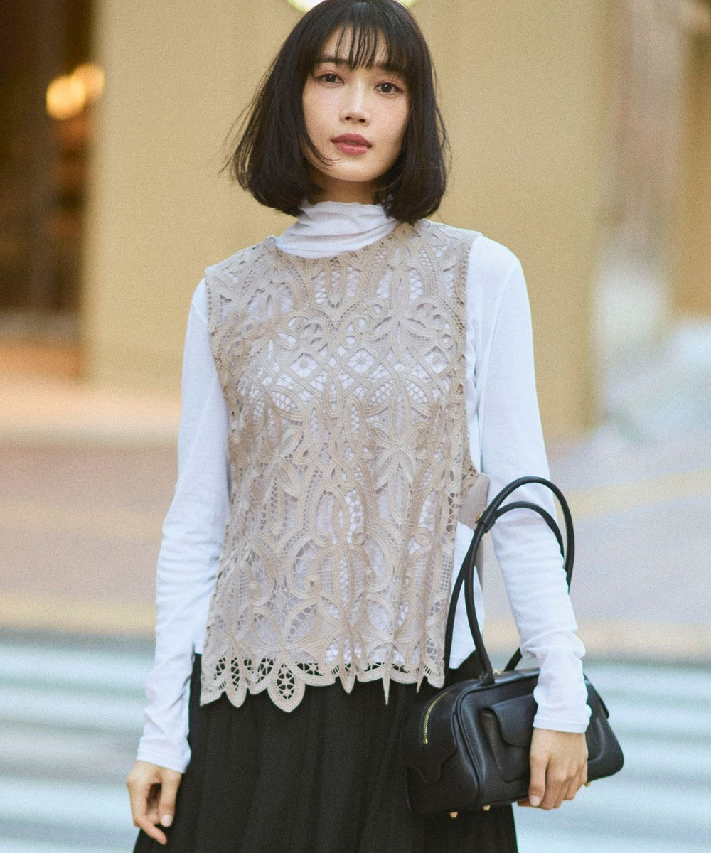23区 エンブロイダリーレース ニットベスト 