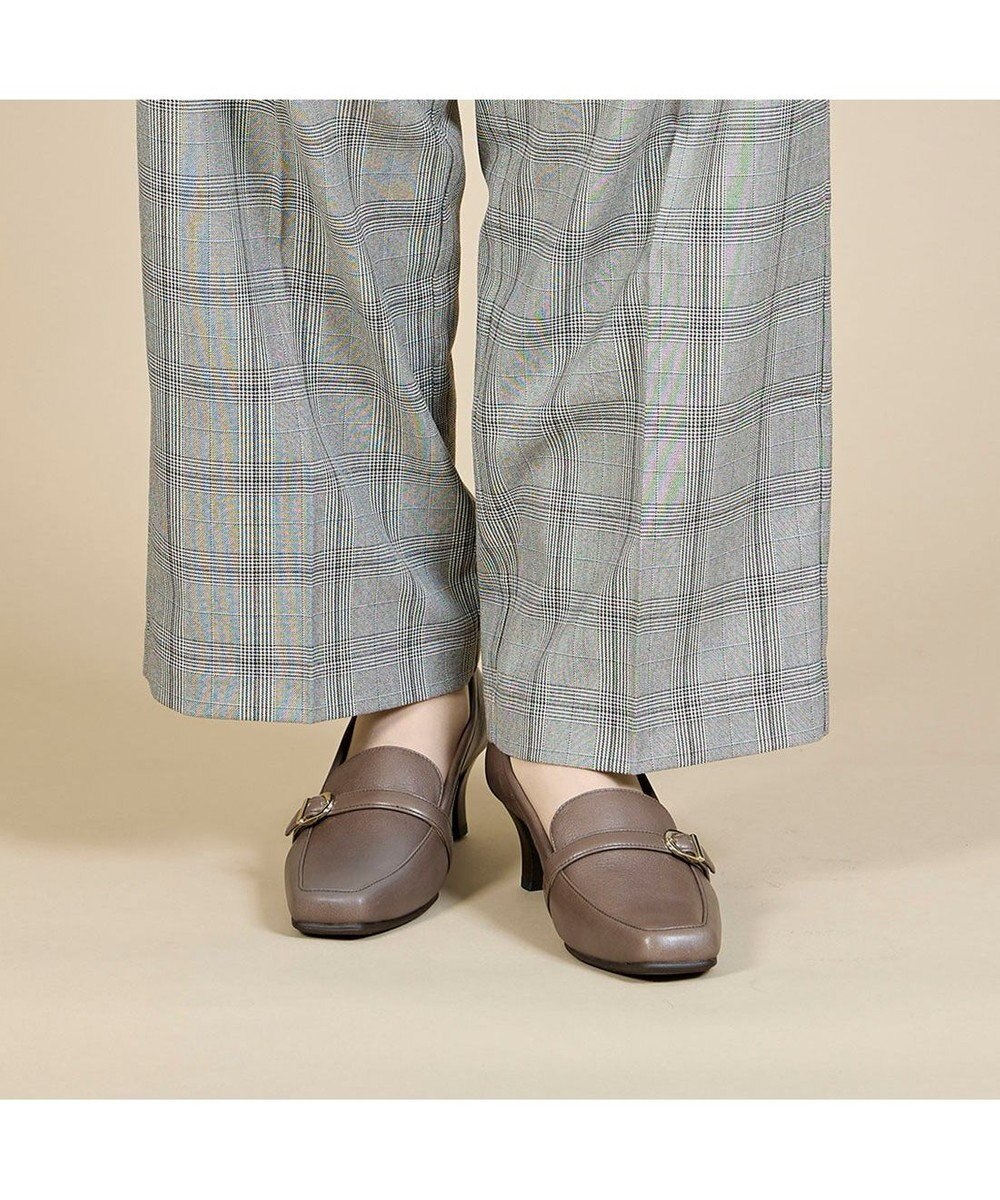 ing <ing>ベルトデザインヒールローファー 