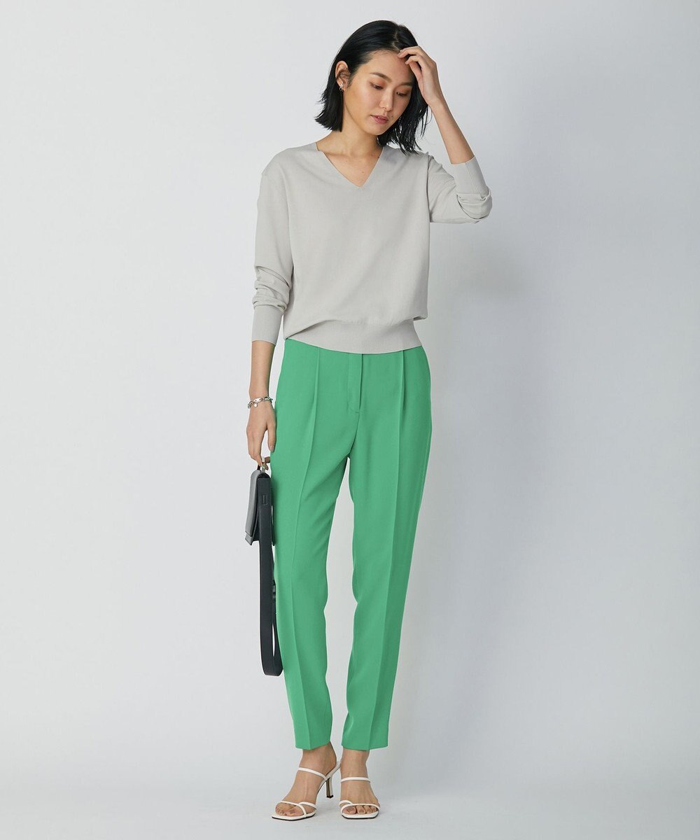 ICB 【人気のため新色追加・洗える】Naiaバックサテン テーパードパンツ 