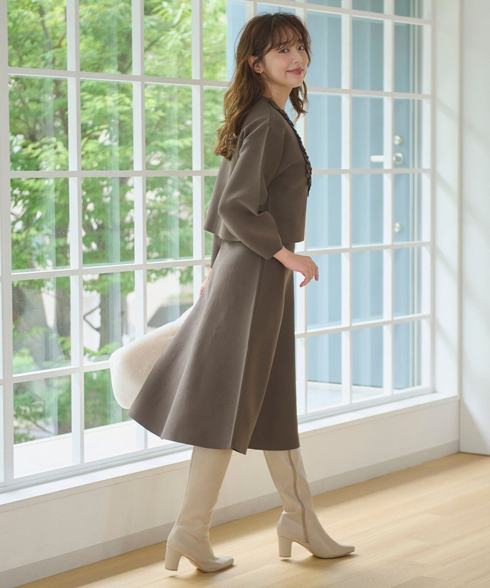 Feroux 【洗える】パフスリーブフリル ニットセットアップ 