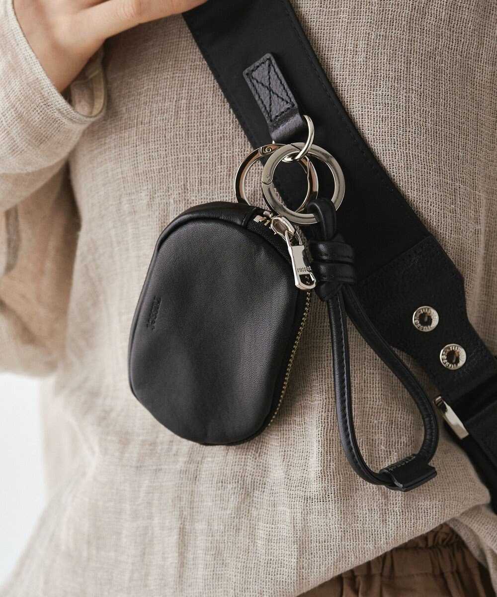 russet カラビナ付き ソフトレザー横長ポーチ(Z-218) 