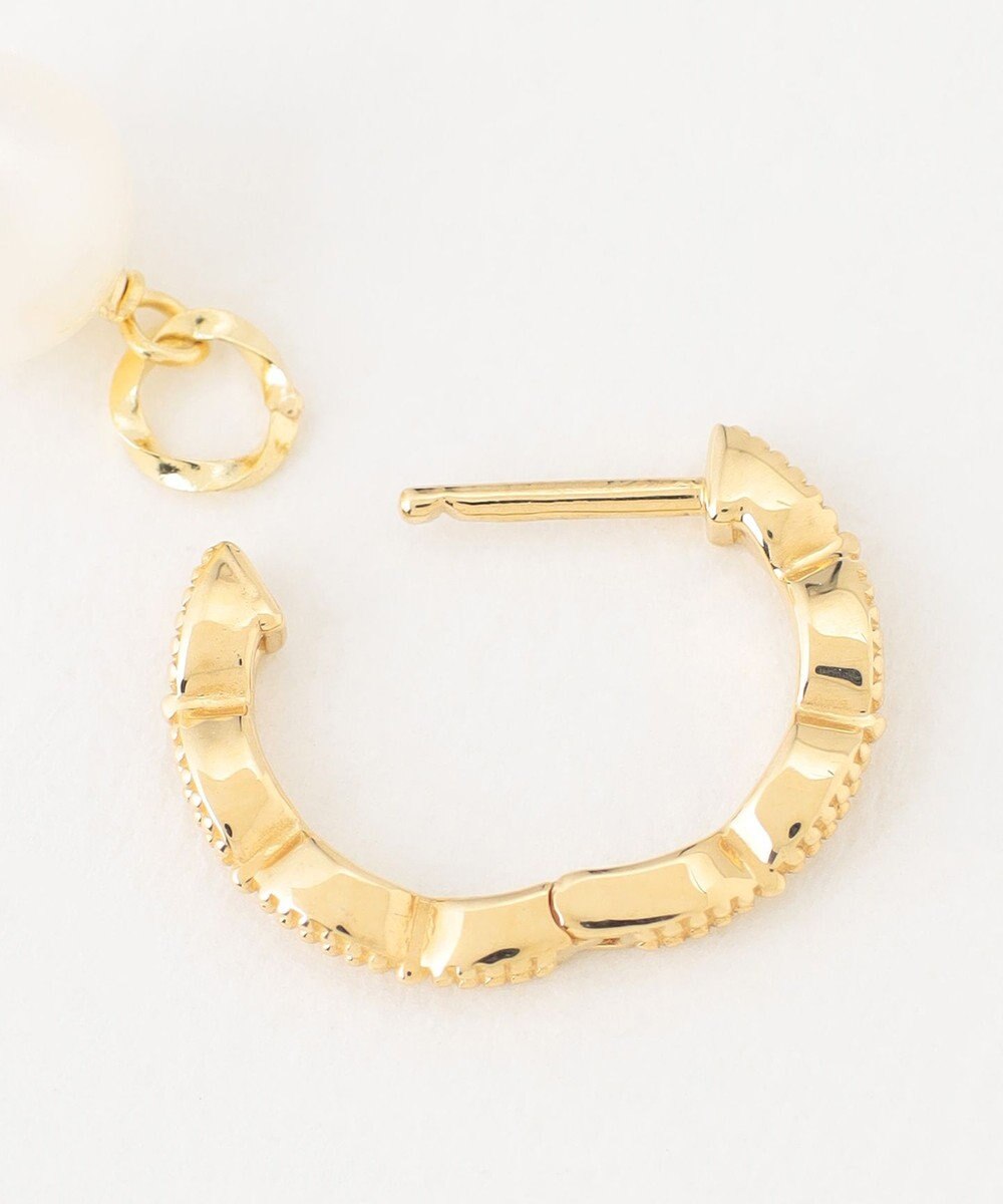 TOCCA 【WEB限定】DAISY PETAL HOOP PIERCED EARRINGS K10ゴールド 淡水パール 2WAYピアス 