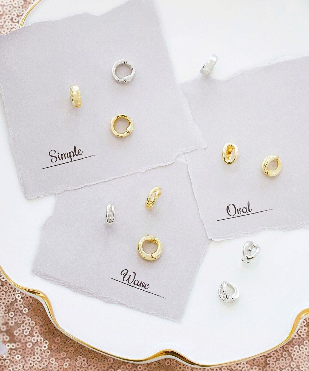 Phoebe ウェーブスナップイヤリング ゴールド 