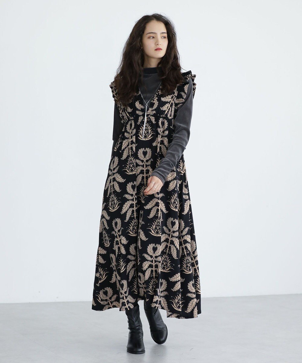 Green Parks ■ＥＳＣＡＲ　ボタニカルｐｔフリルエプロンワンピース 