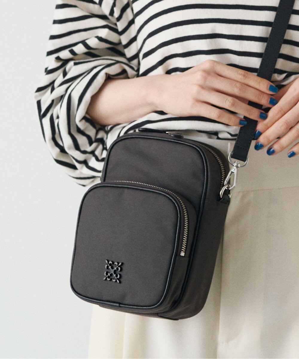 russet コーデュラナイロンスクエアショルダーバッグ(CE-1751) 