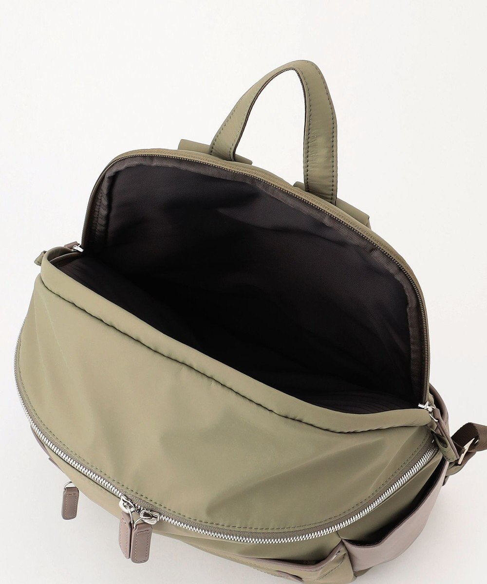 Y'SACCS 【ナイロンタフタ×リサイクルレザー】デイリーリュック 