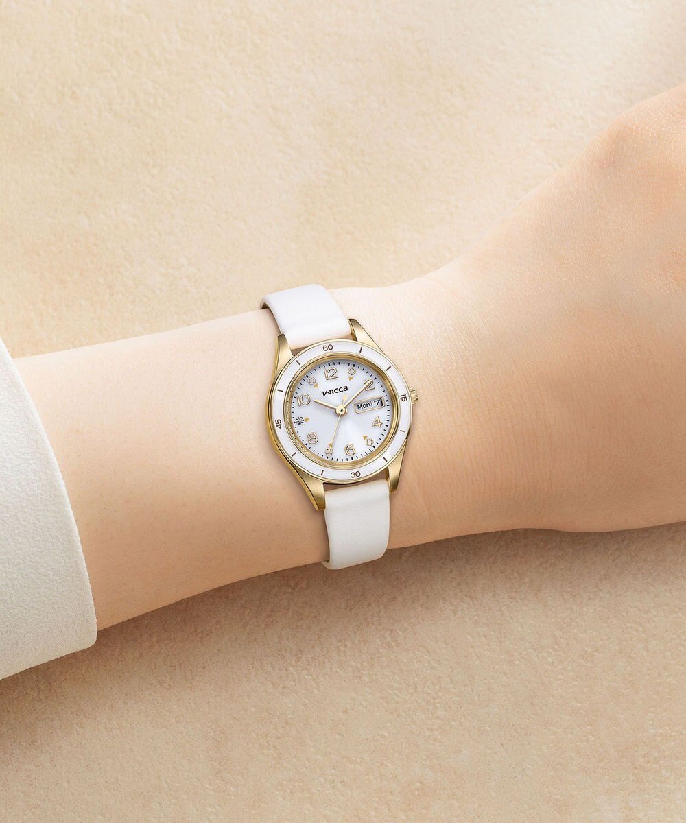 CITIZEN 【電池交換不要 ソーラーテックウオッチ】wicca「ACTIVE LINE」KH3-762-10 ウォームゴールド ホワイト 