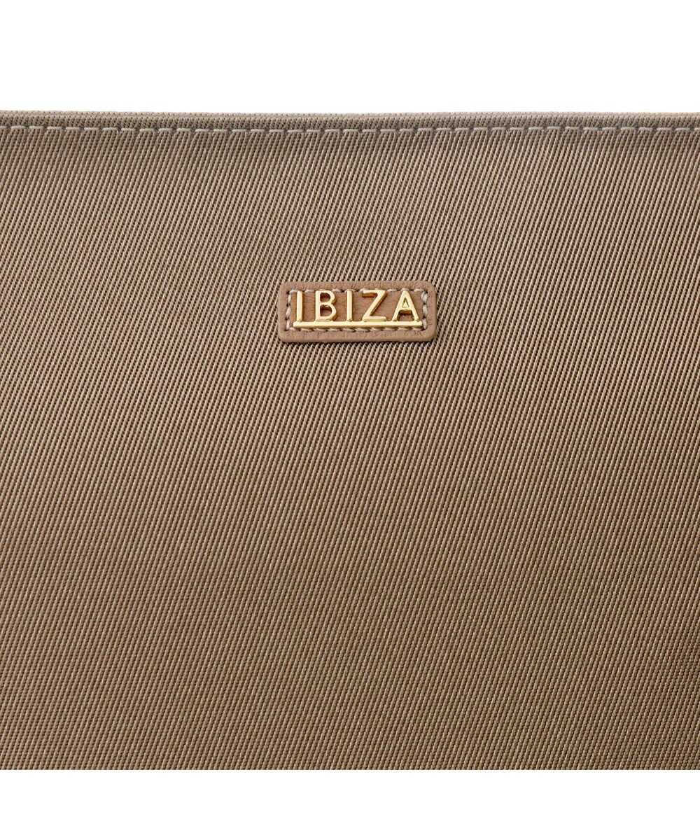 IBIZA アニマーダ　ナイロン　ショルダーバッグ（ネコ） 