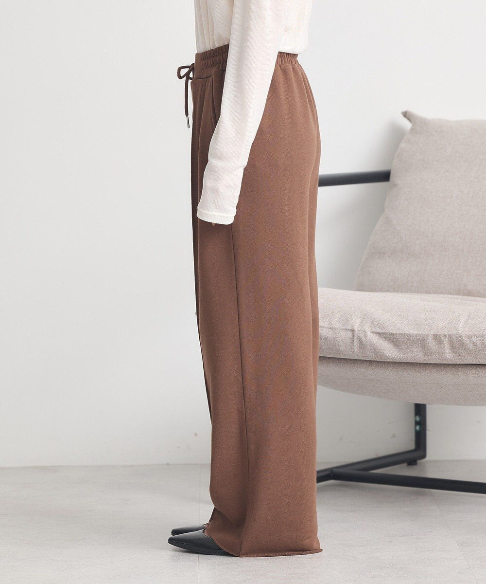 earth music&ecology センターシームタックスウェットパンツ 