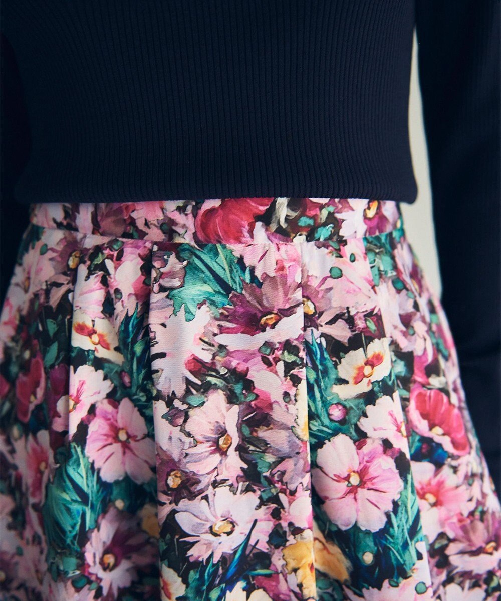 GRACE CONTINENTAL グラデフラワープリントスカート 