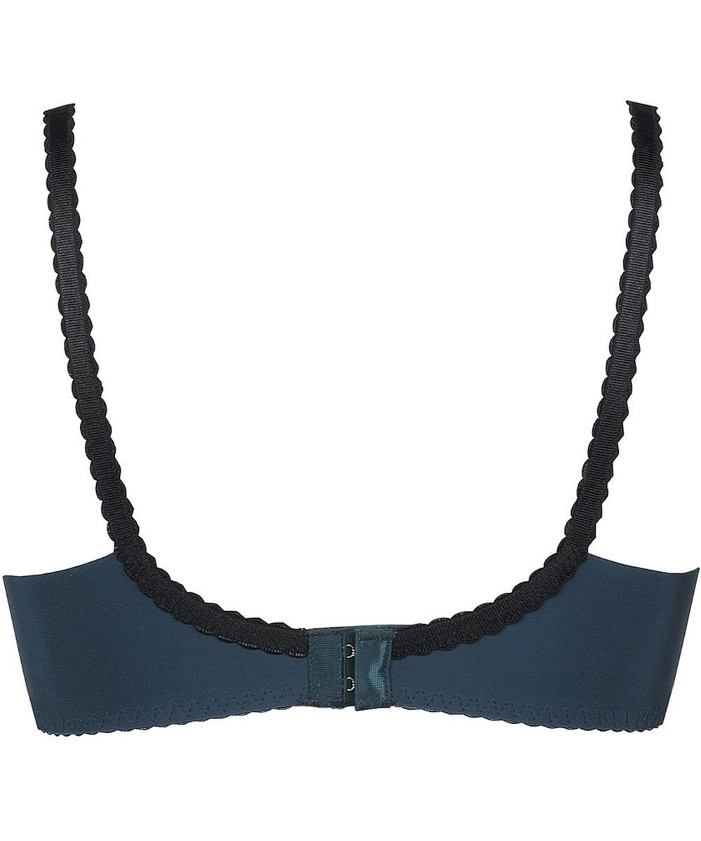 Wing 【スキマフィットブラ】　すきまを埋めてボリュームアップ　ふわふわもちもち触感　ウイング／ワコール　KB2362 